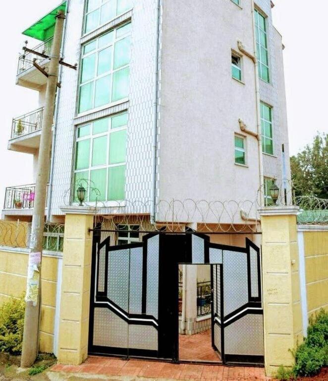 Keba Guest Inn Addis Ababa Dış mekan fotoğraf