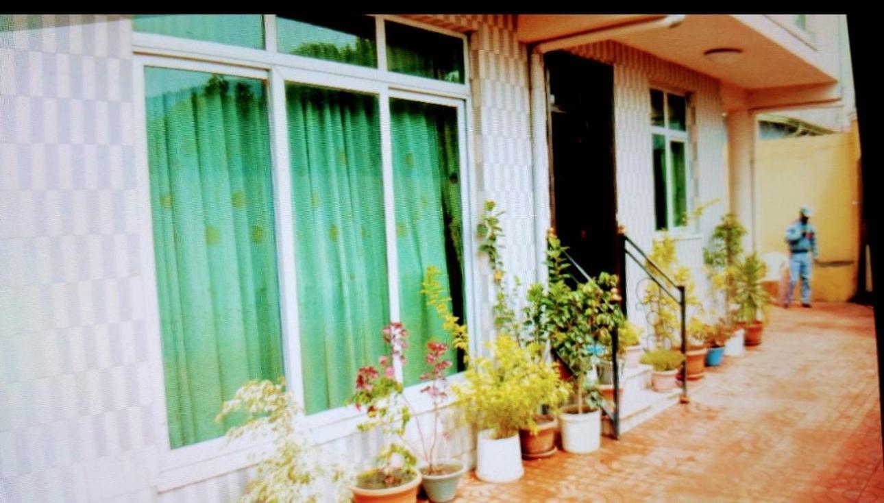 Keba Guest Inn Addis Ababa Dış mekan fotoğraf